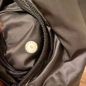 Lululemon Puffer Vest Sz 6